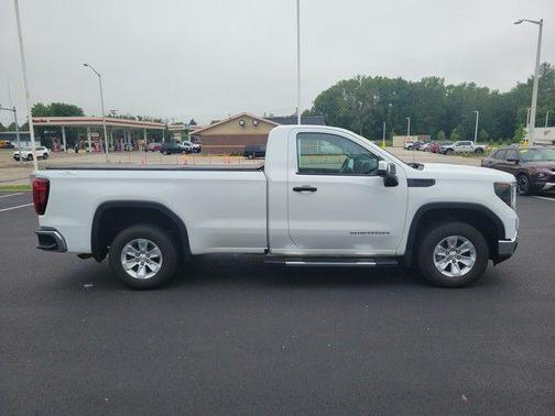 2024 GMC Sierra 1500 Pro