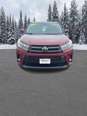 2017 Toyota Highlander SE