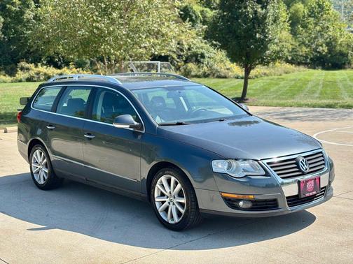 Gray 2010 Volkswagen Passat Komfort