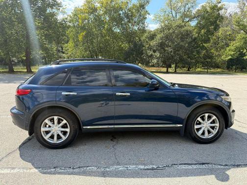 2006 INFINITI FX35 Base