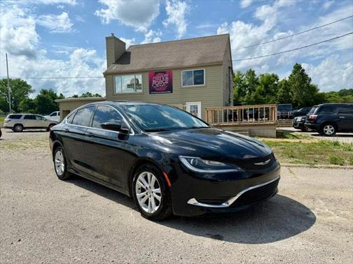 2016 Chrysler 200 Limited