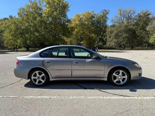 2009 Subaru Legacy Base