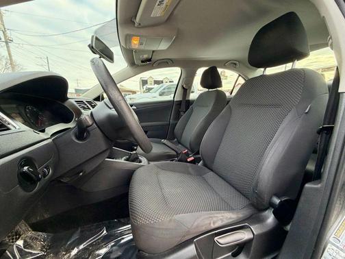 2011 Volkswagen Jetta S