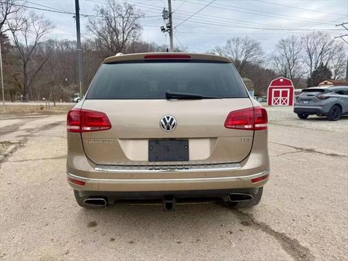 2016 Volkswagen Touareg TDI Lux