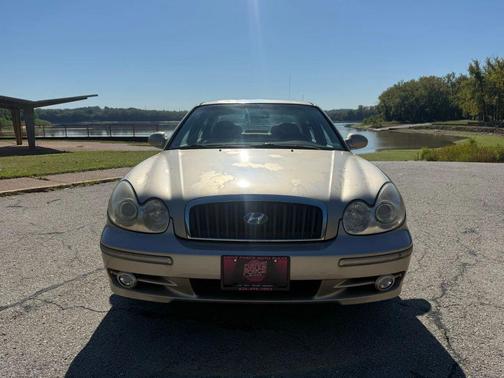 2005 Hyundai SONATA GL