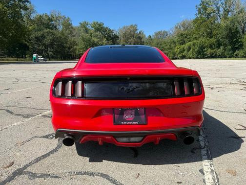 2017 Ford Mustang EcoBoost Premium
