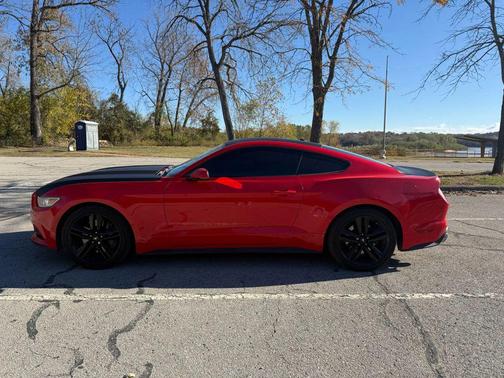 2017 Ford Mustang EcoBoost Premium