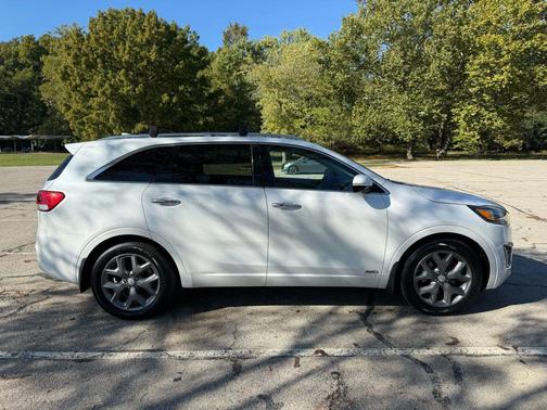 2016 Kia Sorento SX