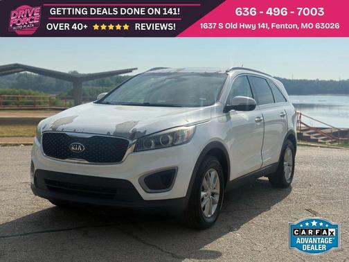 2016 Kia Sorento LX