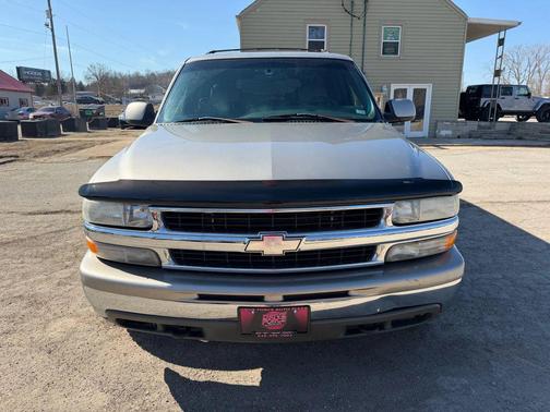 2000 Chevrolet Suburban 2500 LT