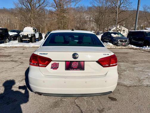 2014 Volkswagen Passat 2.0L TDI DSG SE w/Sunroof