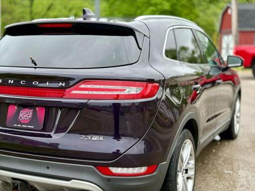 2015 Lincoln MKC Base