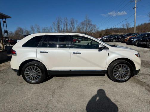 2013 Lincoln MKX Base