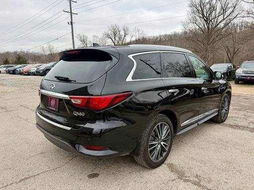 2018 INFINITI QX60 Base