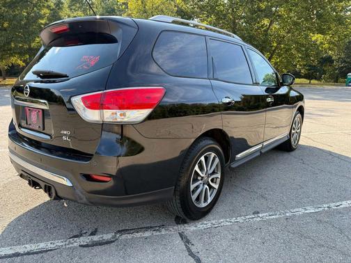 2013 Nissan Pathfinder SL