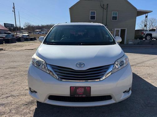 2015 Toyota Sienna XLE Premium