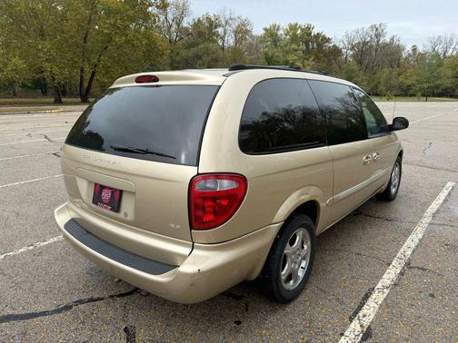 2001 Dodge Grand Caravan ES