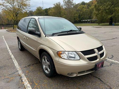 2001 Dodge Grand Caravan ES