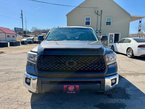 2015 Toyota Tundra SR5