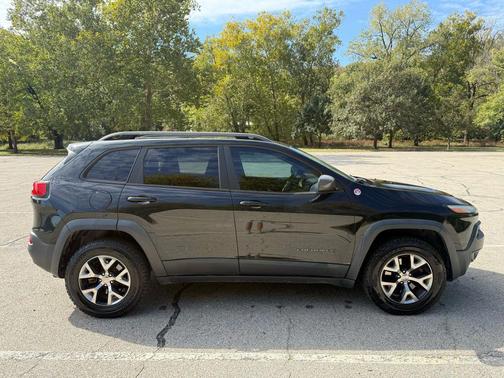 2014 Jeep Cherokee Sport