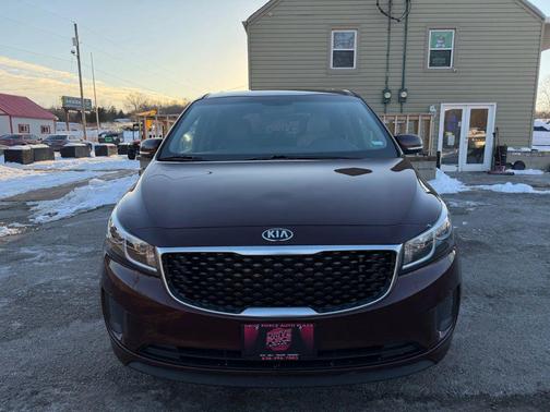 2017 Kia Sedona LX