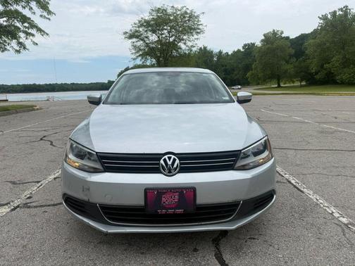 Reflex Silver Metallic 2013 Volkswagen Jetta SE
