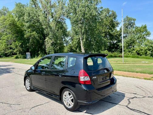 Black 2007 Honda Fit Sport