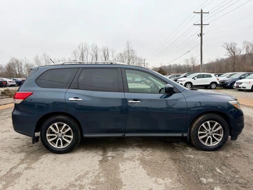 2015 Nissan Pathfinder S