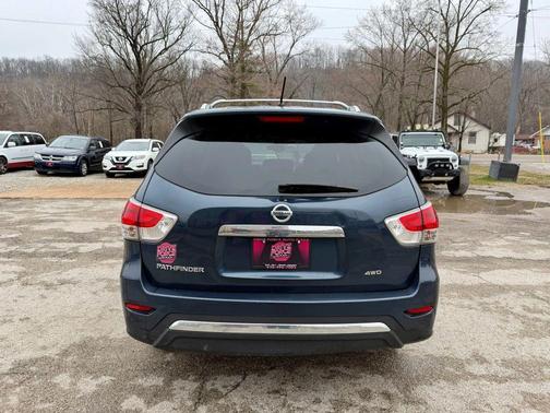 2015 Nissan Pathfinder S