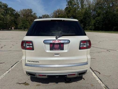 2014 GMC Acadia Denali