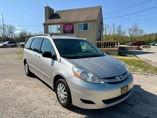 2006 Toyota Sienna CE