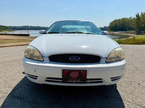 2007 Ford Taurus SEL