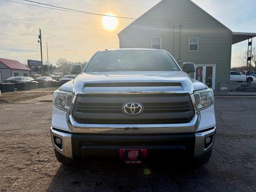 2014 Toyota Tundra SR