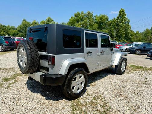 2010 Jeep Wrangler Unlimited Sahara