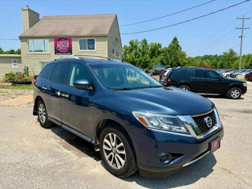 2015 Nissan Pathfinder S