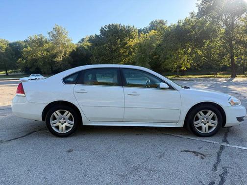 2011 Chevrolet Impala LT