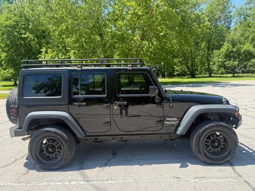 Black Clearcoat 2015 Jeep Wrangler Unlimited Sport