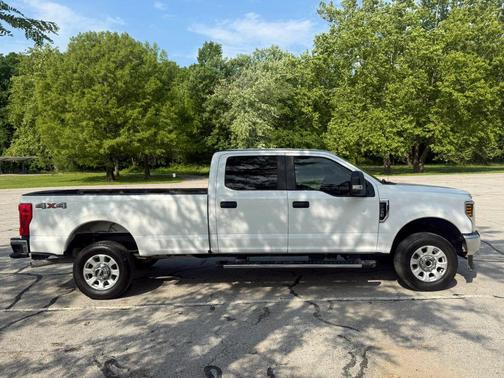 Oxford White 2018 Ford F-250 XL