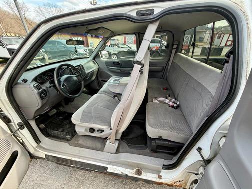 1999 Ford F-150 Long Bed