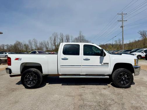 Summit White 2014 Chevrolet Silverado 2500 LT