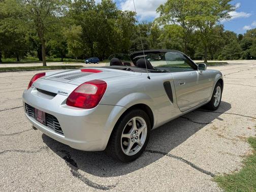 2001 Toyota MR2 Spyder Convertible 2D