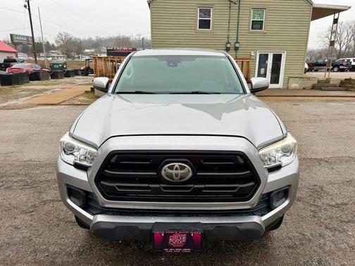 2019 Toyota Tacoma SR