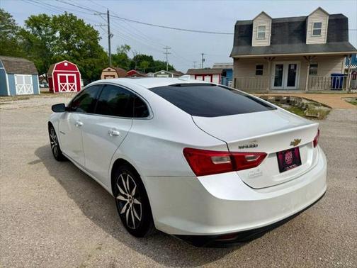 2017 Chevrolet Malibu 1LT