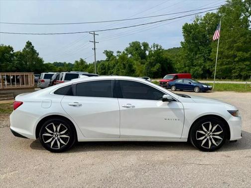 2017 Chevrolet Malibu 1LT
