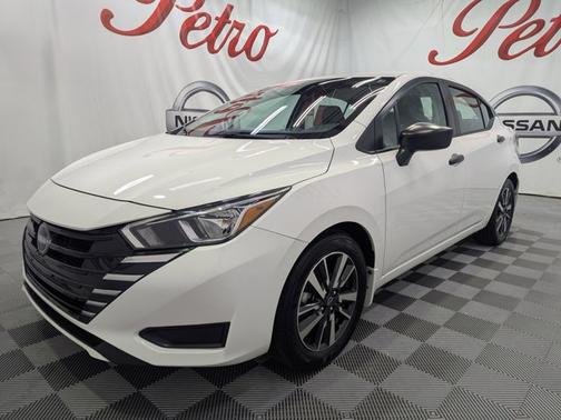 2024 Nissan Versa 1.6 S