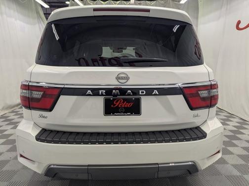 2024 Nissan Armada SL