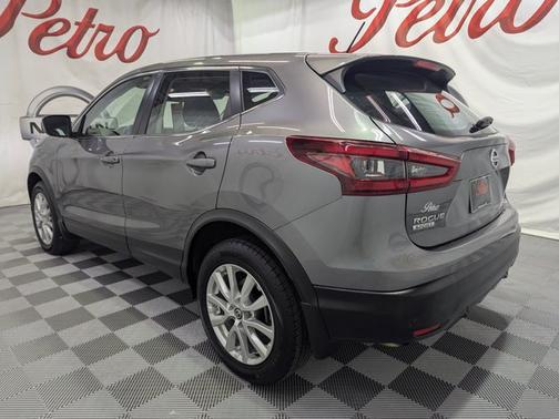 2020 Nissan Rogue Sport S