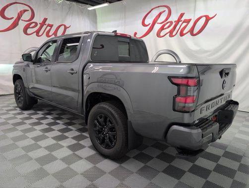 Gun Metallic 2026 Nissan Frontier SV