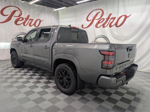 Gun Metallic 2026 Nissan Frontier SV