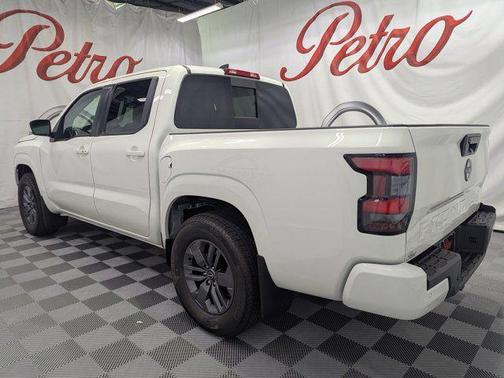 Glacier White 2025 Nissan Frontier SV